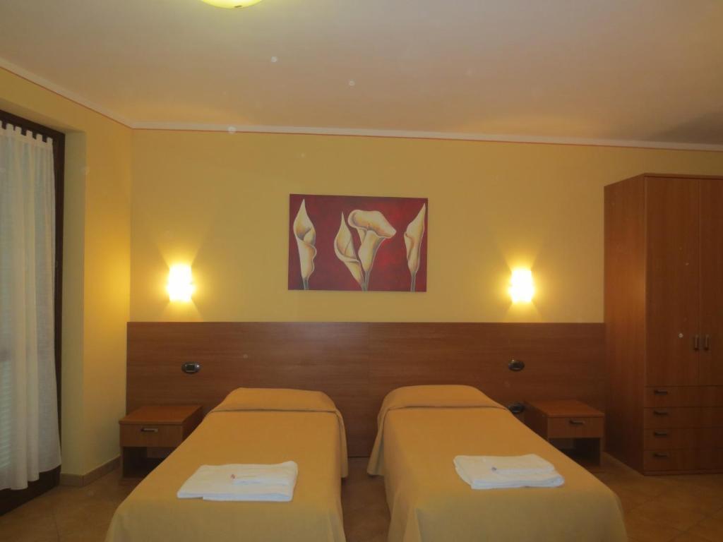 Albergo Dei Pescatori Chiusa di Pesio Rum bild